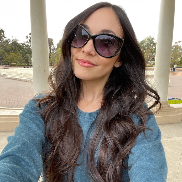 ✨MEET your POSHER✨ - Picture 9 of 9